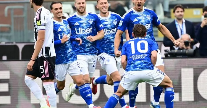 a27df771 1d91 4e86 99db 3b87d9a84457 web